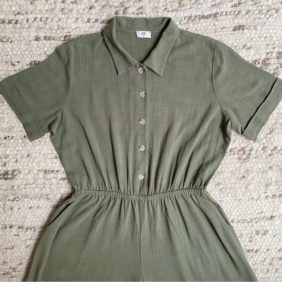nlt Made in LA Olive Jumpsuit, Size M, NWOT Sample Sale - Picture 6 of 9